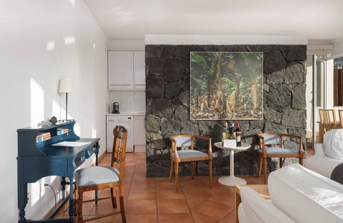 La Mancha Apartamento | Vistas espectacular, piscina privada, wifi, jardín en Villas Alberto Dorner [A]