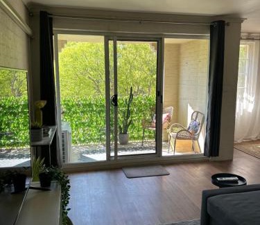 Kingston Apartamento | Plush 2 bedroom apartment Kingston