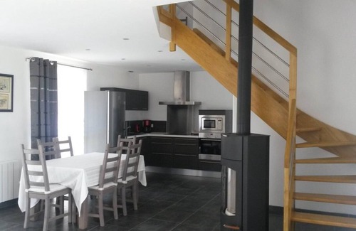 Henvic Casa | Casa accesible para 6 personas PMR completamente renovada en 2014