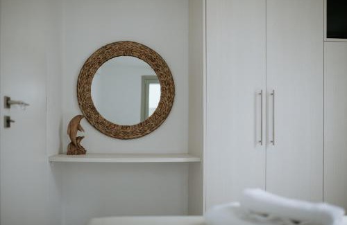 Loutra Apartamento | Pnoe Houses by KHI