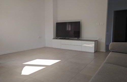 Brda Casa | Počitniška hiša Hum