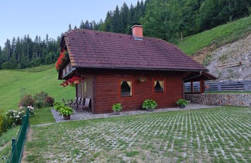 Luce Casa | Počitniška hišica Rogatec - Holiday Cottage Rogatec