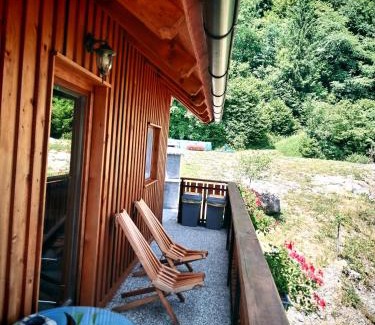 Luce Casa | POČITNIŠKA HIŠKA LASTOVKA