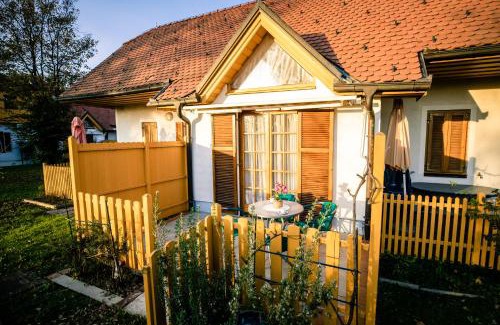 Moravske Toplice Apartamento | POČITNIŠKI APARTMAJI - Trobentica 37 Apartment Golf Moravske Toplice