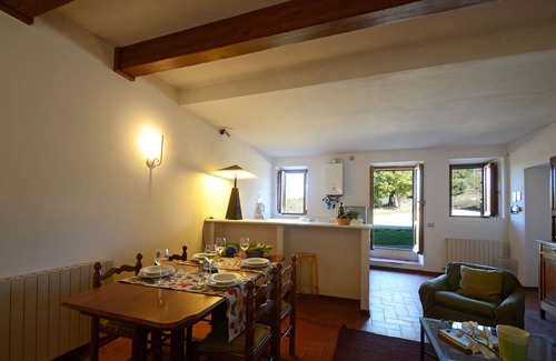 Citta della Pieve Cabina | Una vista de Umbría y Toscana, lagos y pueblos con piscina, tenis de mesa...