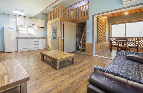 Pocheon Casa | Pocheon Bomulsum Pension