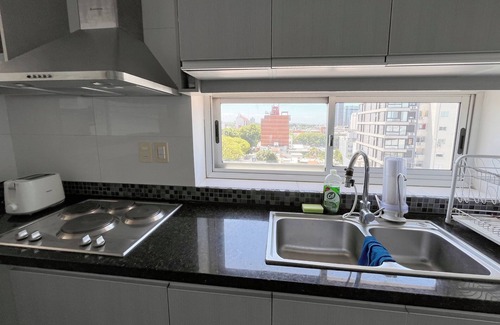 Pocitos Apartamento | Pocitos apartment steps away from Montevideo Shopping Center