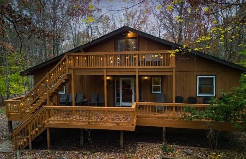 Albrightsville Chalet De Esquí | Pocono Chalet - Hot Tub - Game Room
