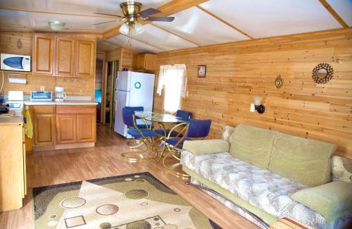 Gouldsboro Casa | Pocono Comfortable 2Bedroom Stay