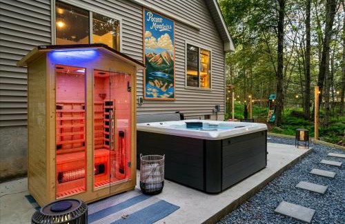 Locust Lake Village Casa | Pocono Lake Getaway Sauna Hot Tub Playground