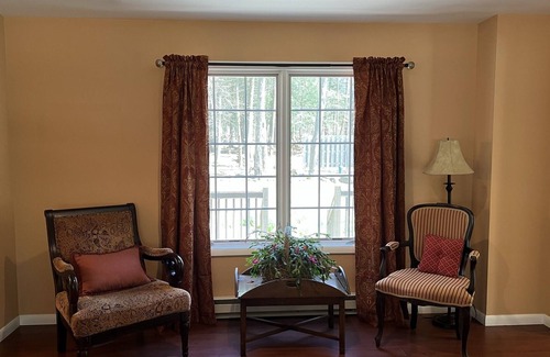 Newfoundland Otro | Pocono Mountain House minutes to Wallenpaupack and half hour to Camelback