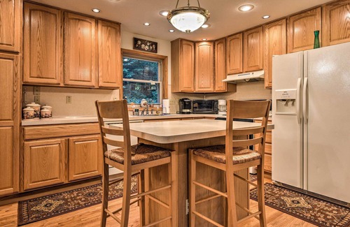 Gouldsboro Casa | ¡NUEVO! Big Bass Lake House w / Servicios Resort!