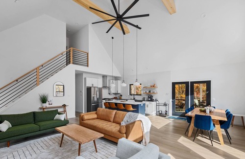 Jim Thorpe Chalet De Esquí | poconojo's | Spacious & Modern Chalet Near Ski Mt!
