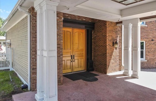 Blakeslee Casa | Poconos Blakeslee Luxury Castle in the Greens