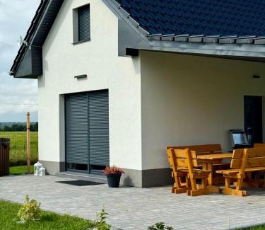 Mirsk Casa | Pod Izerskim Niebem - kameralny domek z balią, w sąsiedztwie Świeradowa-Zdroju