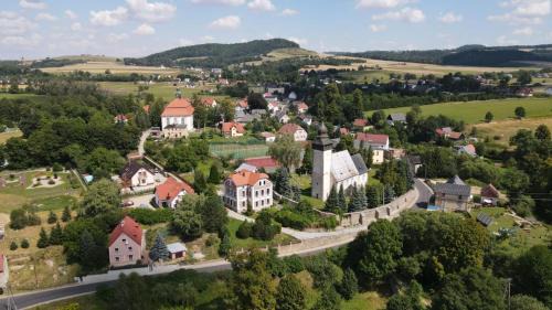 Jezow Sudecki Apartamento | Pod Wieżą u Kory