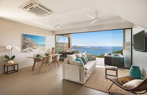 Chaweng City Center Villa | Poda @ Comoon Ático con impresionantes vistas al mar