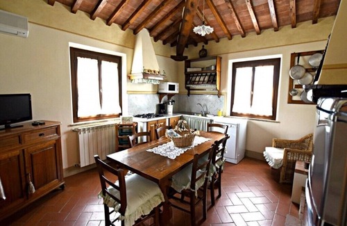 Fauglia Casa | Podere Sant'Antonio - Apartamento "Verde Olivo"