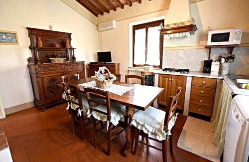 Fauglia Casa | Podere Sant'Antonio - Apartamento "Verde Olivo"