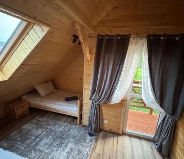 Jasliska Casa | PodKarpackim Niebem Jaśliska
