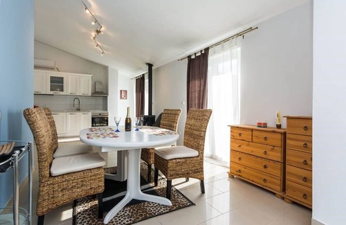 Benkovac Apartamento | Apartamento familiar Podlug