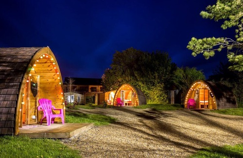 Portumna Cabina | Podumna Village