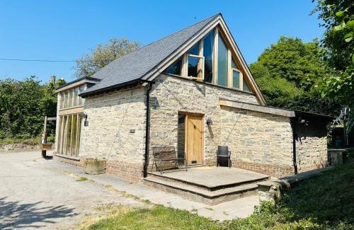 Petersfield Casa | Poet's Cottage, Steep - Rural Location - Sleeps 6