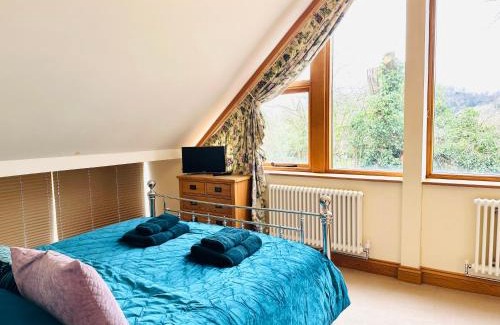 Petersfield Casa | Poet's Cottage, Steep - Rural Location - Sleeps 6