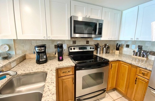 Crescent Beach Condominio | Point Matanzas - Intracoastal Water-Front, Amazing Views, Daytime Dock, Pool