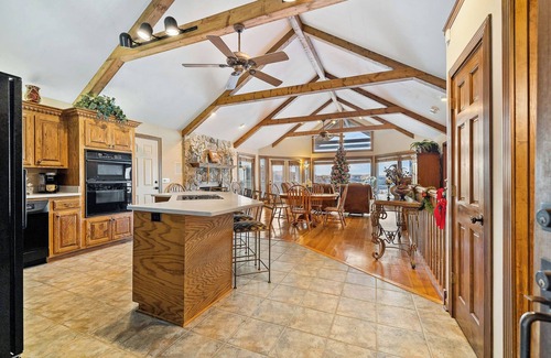 Smithville Chalet De Esquí | Point of View Over Looking Center Hill Lake