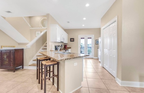 Fort Morgan Pines Casa | 🌴Point of View: Steps from the Sand, Pools & Fun!🌴