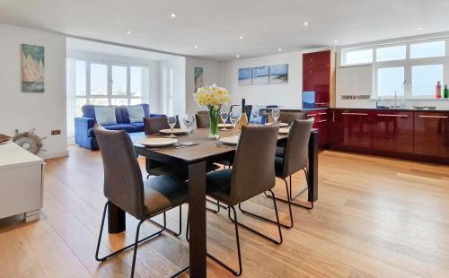 Croyde Apartamento | Point View - Award Winning Apartments with Private Parking