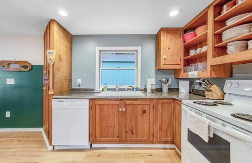 Ellsworth Casa | Pointe Branch Lake-New!