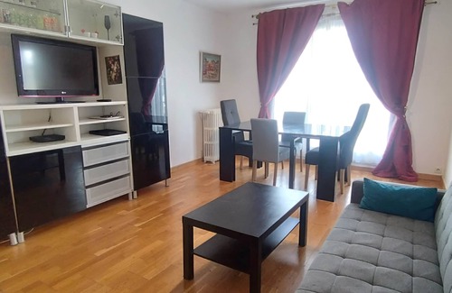 Poissy Apartamento | Poissy Deux Chambres à 5 mn du RER A