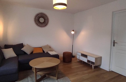 Poissy Apartamento | ⭐POISSY F2 any comfort, hyper center 3️⃣