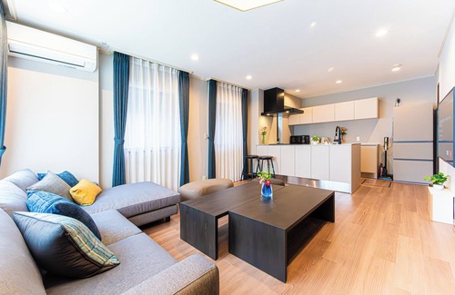 Minamiaoyama Casa | Poka Villa Aoyama
