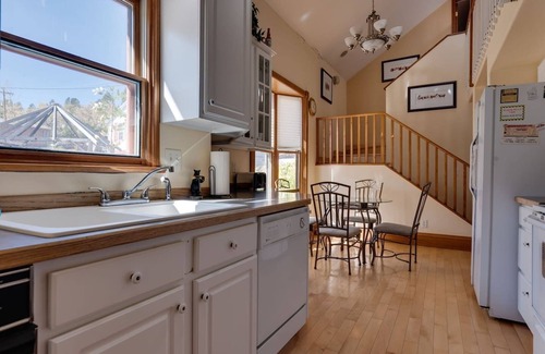 Deadwood Casa | Poker Alice Cottage at First Deadwood Cottages