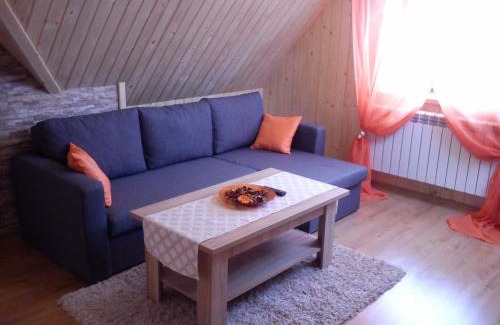 Dzianisz Casa | Pokoje Gościnne Dzianisz