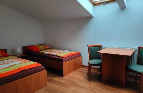 gmina Popielow Casa | Pokoje Gościnne pod Dębem