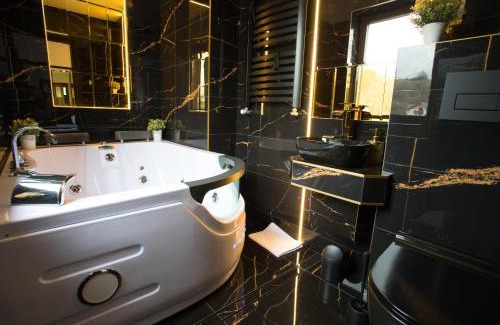 Szlachtowa Casa | Pokoje i apartamenty u Sabiny - DOSTĘP DO JACUZZI TYLKO W WYBRANYCH OPCJACH sprawdź poniżej szczegóły rezerwacji