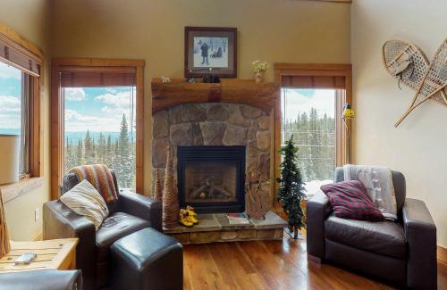 The Forest Casa | Polar Peak