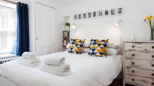 Mousehole Casa | Poldark Charming Mousehole Cottage with Net Loft
