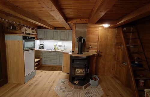 Dobrova-Polhov Gradec Cabaña | Polhek - a charming countryside cottage