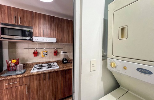 León Apartamento | Poliforum Modern 2BR Modern Apartment