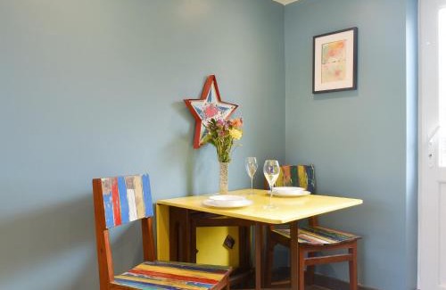 Freshwater Casa | Polly's Place
