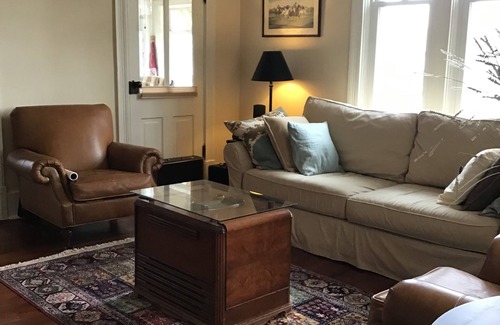 Culver Casa | Polo and Pear Guesthouse