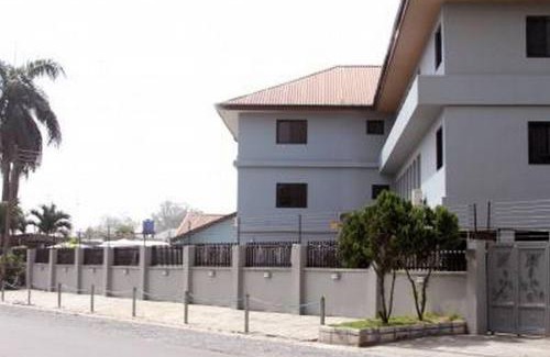 Port Harcourt Cabina | Polo Court - Executive