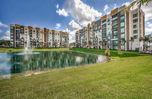 Miami Gardens Apartamento | Pomelo Palms #2407