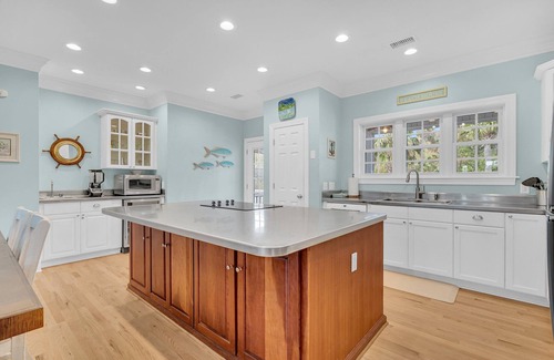 Edisto Island Casa | Pompano Pool House