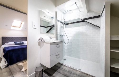 Brive-la-Gaillarde Apartamento | POMPIDOU 4 - Chic & Elégant - 2 chambres